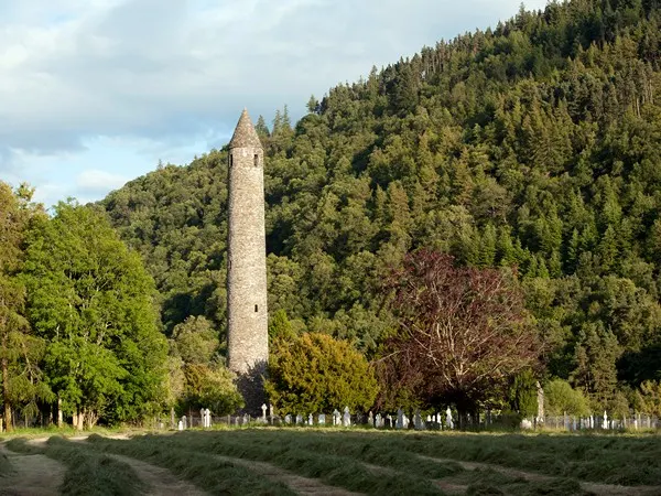 glendalough round tower wicklow